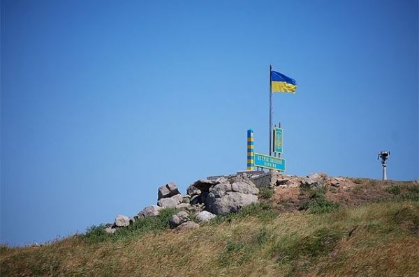 Что известно об украинском десанте на остров Змеиный?