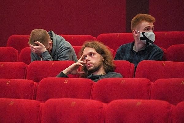 Кабмин отказался выделять кинотеатрам субсидию в 6,5 млрд рублей