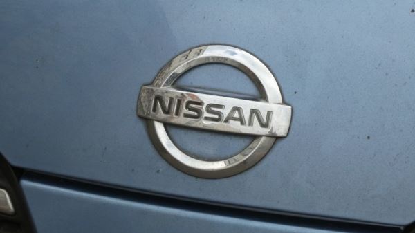Nissan приостановила операции в России и на Украине на год