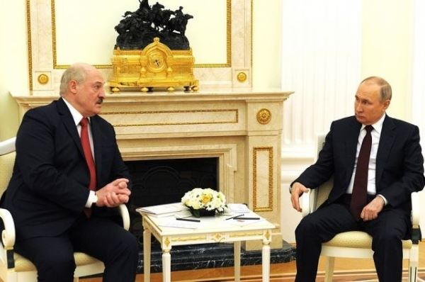 Лукашенко проведет переговоры с Путиным в Москве