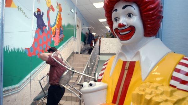После 32 лет работы: Макдоналдс объявил об уходе с российского рынка